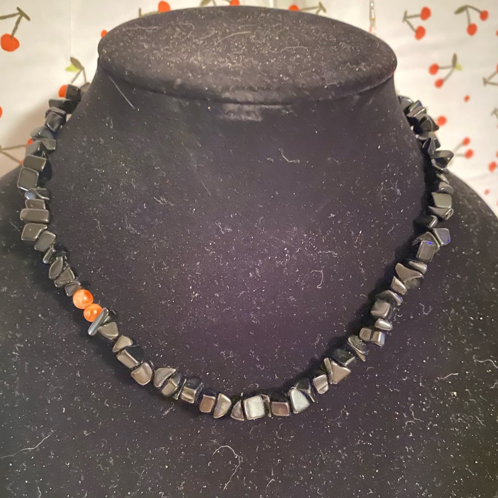 Vintage rock/shell necklace